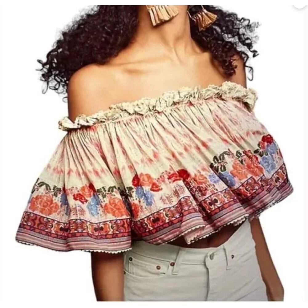 🎆Anthropologie Floral Off-Shoulder Ruffle Crop Top in Cream, Red, Blue